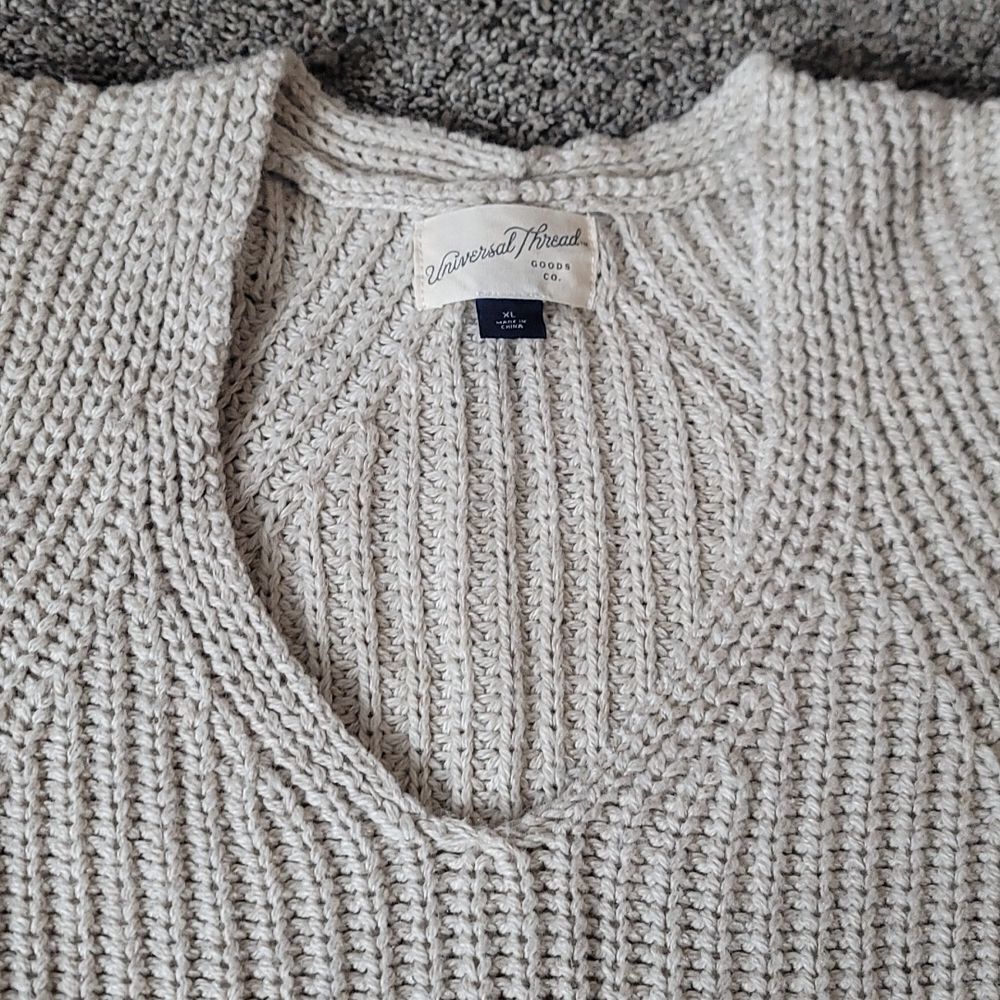 Universal Thread Cream Sweater - Picture 4 of 7